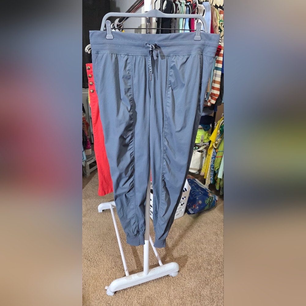 Lululemon Athletica Gray Ruched Pants